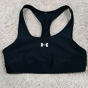 Black S/M Under Armour Racerback Sports Bra with Logo good condition